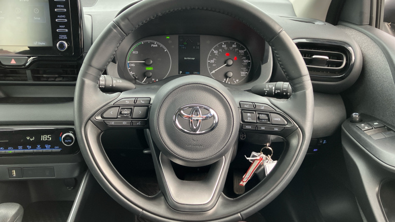 Toyota Yaris 1.5 Hybrid Icon 5dr CVT Hybrid Hatchback